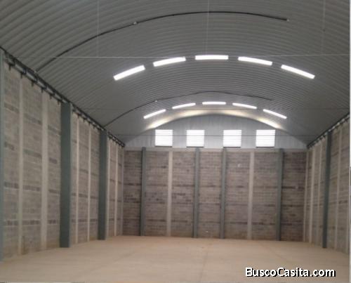 Rento bodega en Mixco Norte en complejo Indus